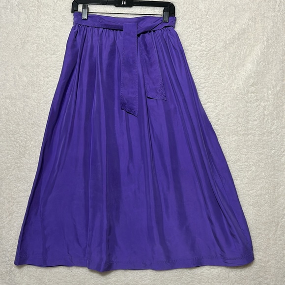 Bechamel Dresses & Skirts - BECHAMEL vintage 80s  silk skirt, set size medium